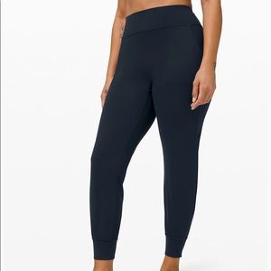 Lululemon Align Jogger 28”